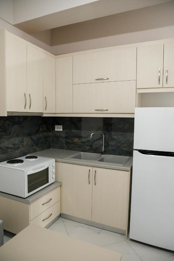 Logli Apartments Gjirokaster Luaran gambar